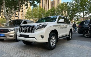 頂級越野車_豐田v12頂級越野車